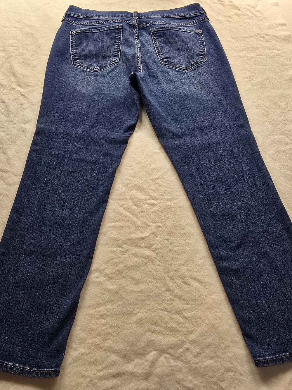 Old Navy Boyfriend Straight Jeans Size 10 Regular Dark Wash - Picture 2 of 6